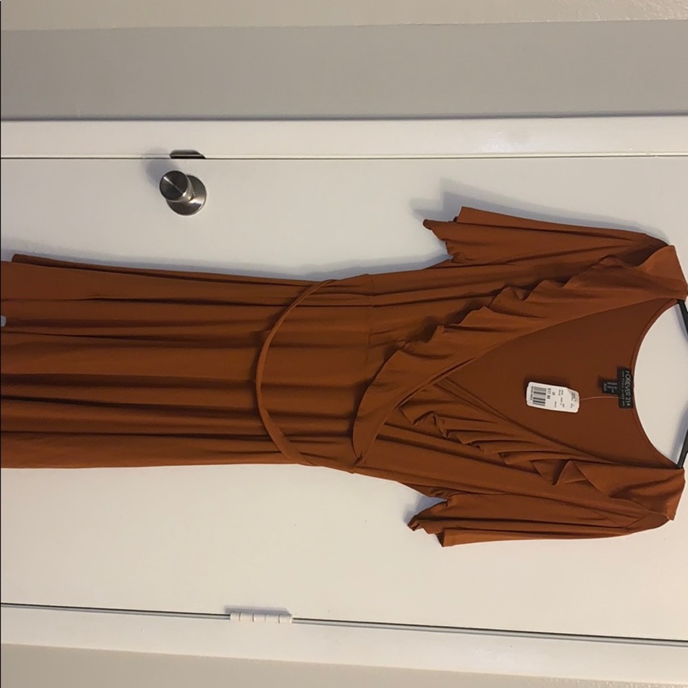 Forever 21 Brown Ruffle collar tie dress